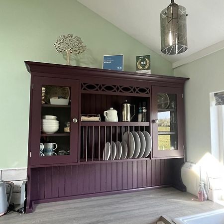 The Snuggery Broadclyst Apartment เอ็กซิเตอร์ ภายนอก รูปภาพ
